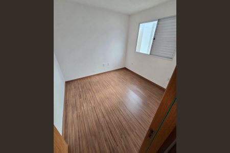 Apartamento à venda com 41m², 2 quartos e 1 vagaQuarto
