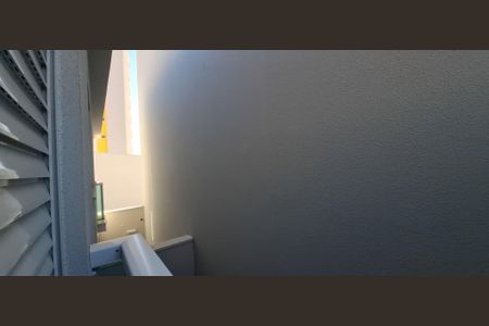 Apartamento à venda com 46m², 2 quartos e 1 vaga Apartamento à venda com 46m², 2 quartos e 1 vagaVaranda Quarto 1 suíte