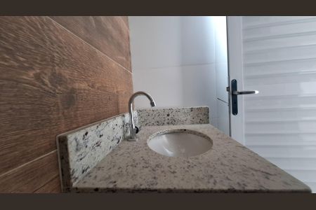 Apartamento à venda com 46m², 2 quartos e 1 vaga Apartamento à venda com 46m², 2 quartos e 1 vagaBanheiro Cobertura