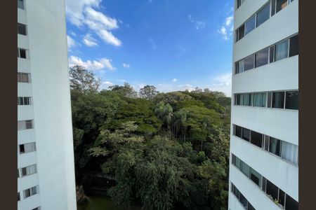 Apartamento para alugar com 70m², 3 quartos e 1 vaga Apartamento para alugar com 70m², 3 quartos e 1 vagaVista do Quarto 2