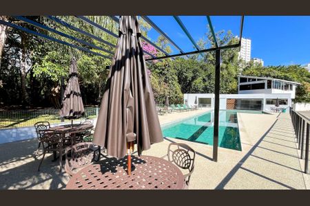 Casa à venda com 110m², 3 quartos e 2 vagas