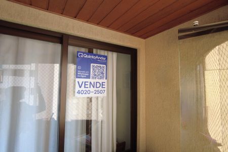 Apartamento à venda com 74m², 3 quartos e 2 vagasPlaquinha