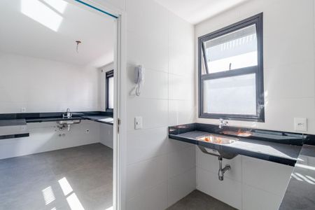 Casa de condomínio à venda com 276m², 3 quartos e 2 vagasÁrea de Serviço