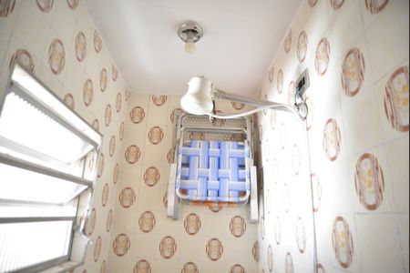 Casa à venda com 171m², 3 quartos e 2 vagasBanheiro de serviço