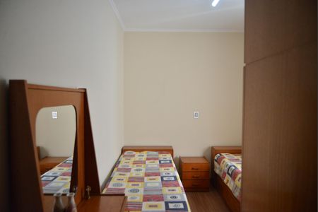 Casa à venda com 171m², 3 quartos e 2 vagasQuarto 1