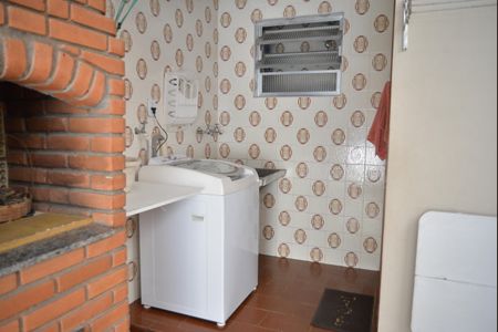 Casa à venda com 171m², 3 quartos e 2 vagasÁrea de Serviço