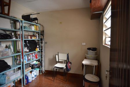 Casa à venda com 171m², 3 quartos e 2 vagasQuarto de Serviço