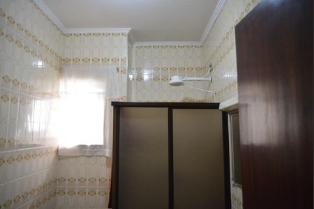 Casa à venda com 171m², 3 quartos e 2 vagasBanheiro da Suíte