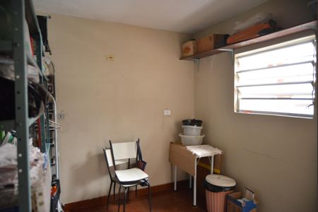 Casa à venda com 171m², 3 quartos e 2 vagasQuarto de Serviço