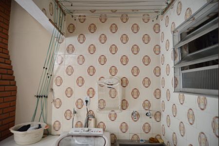 Casa à venda com 171m², 3 quartos e 2 vagasÁrea de Serviço