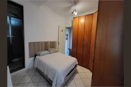 Casa à venda com 3 quartos, 250m² em Vila Santos, São Paulo