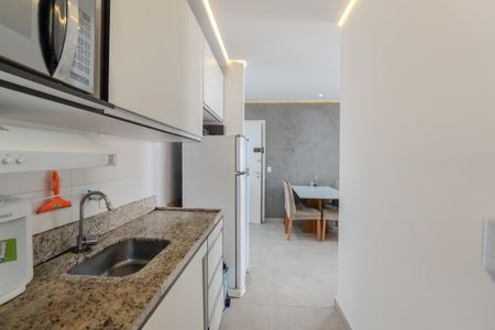 Apartamento à venda com 38m², 1 quarto e 1 vaga Apartamento à venda com 38m², 1 quarto e 1 vagaCozinha e Área de Serviço