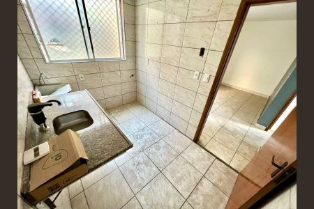 Apartamento à venda com 60m², 2 quartos e 1 vaga Apartamento à venda com 60m², 2 quartos e 1 vagaCozinha
