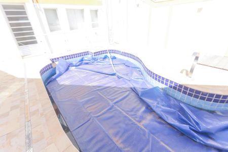 Casa para alugar com 450m², 4 quartos e 5 vagas Casa para alugar com 450m², 4 quartos e 5 vagasÀrea Externa