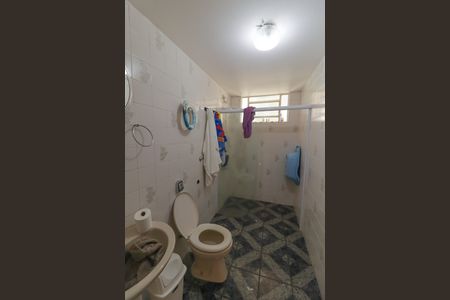 Casa para alugar com 450m², 4 quartos e 5 vagas Casa para alugar com 450m², 4 quartos e 5 vagasBanheiro