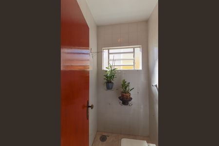 Casa para alugar com 450m², 4 quartos e 5 vagas Casa para alugar com 450m², 4 quartos e 5 vagasBanheiro