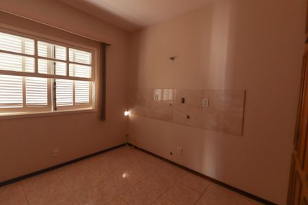 Casa para alugar com 450m², 4 quartos e 5 vagas Casa para alugar com 450m², 4 quartos e 5 vagasQuarto 2