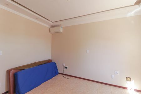 Casa para alugar com 450m², 4 quartos e 5 vagas Casa para alugar com 450m², 4 quartos e 5 vagasSuíte