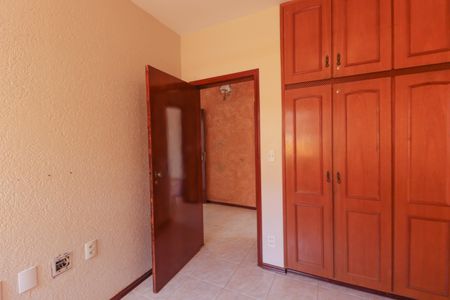 Casa para alugar com 450m², 4 quartos e 5 vagas Casa para alugar com 450m², 4 quartos e 5 vagasSuíte