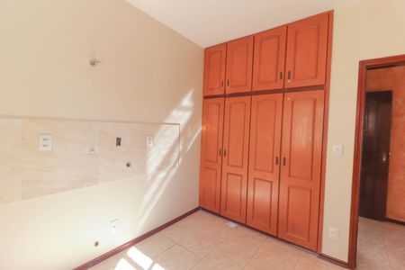 Casa para alugar com 450m², 4 quartos e 5 vagas Casa para alugar com 450m², 4 quartos e 5 vagasQuarto 3