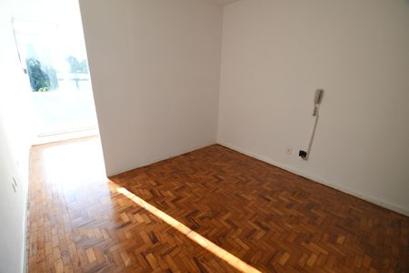 Studio à venda com 40m², 1 quarto e sem vagaSala