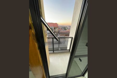 Casa à venda com 111m², 2 quartos e 3 vagas Casa à venda com 111m², 2 quartos e 3 vagasFoto 06