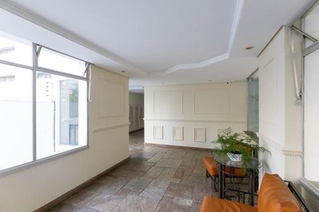 Apartamento à venda com 42m², 1 quarto e sem vaga Apartamento à venda com 42m², 1 quarto e sem vagaÁrea comum - Hall Social