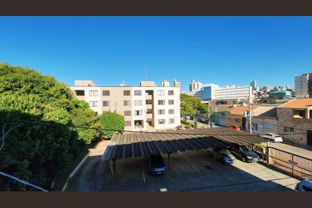 Apartamento para alugar com 66m², 2 quartos e 1 vagaVista