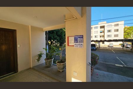 Apartamento para alugar com 66m², 2 quartos e 1 vagaPlaquinha