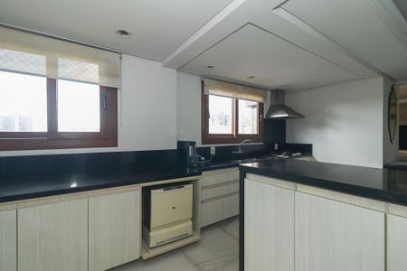 Apartamento para alugar com 400m², 3 quartos e 3 vagasCozinha