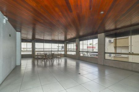 Apartamento para alugar com 400m², 3 quartos e 3 vagasÁrea comum - Salão de festas