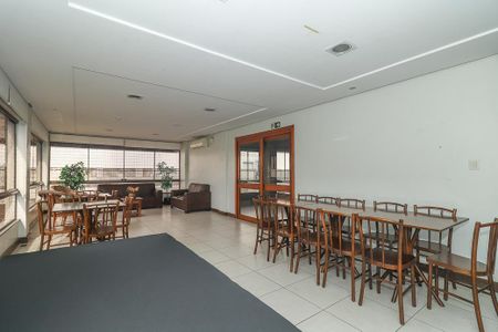 Apartamento para alugar com 400m², 3 quartos e 3 vagasÁrea comum - Salão de festas