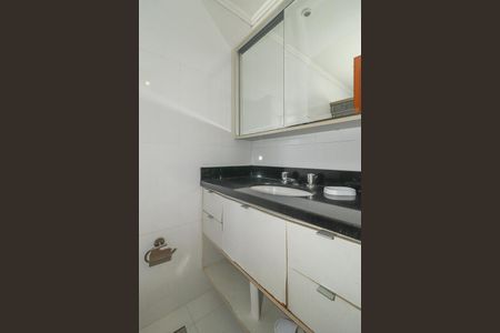 Apartamento para alugar com 400m², 3 quartos e 3 vagasBanheiro da Suíte