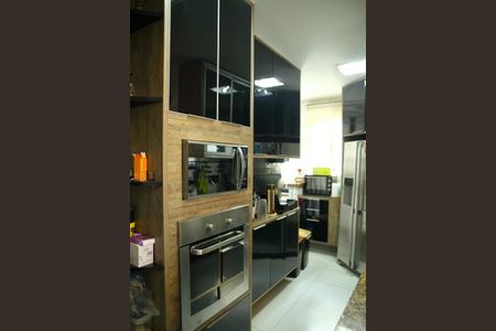 Apartamento à venda com 212m², 3 quartos e 3 vagasCozinha 