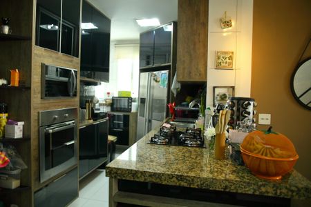 Apartamento à venda com 212m², 3 quartos e 3 vagasCozinha 