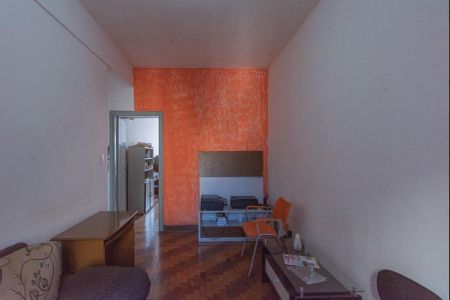 Apartamento à venda com 70m², 2 quartos e sem vagaSala