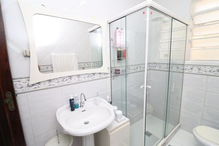 Casa para alugar com 323m², 4 quartos e 3 vagasBanheiro Social