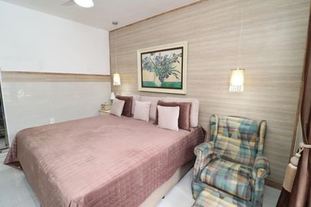 Casa para alugar com 323m², 4 quartos e 3 vagasSuíte