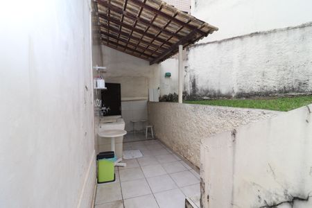 Casa para alugar com 323m², 4 quartos e 3 vagasÁrea de Serviço