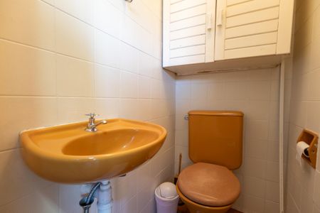 Apartamento à venda com 73m², 3 quartos e 1 vaga Apartamento à venda com 73m², 3 quartos e 1 vagaBanheiro de Serviço