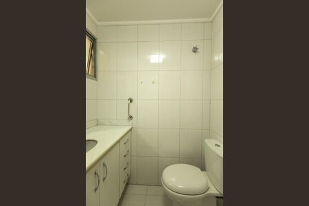 Apartamento à venda com 73m², 3 quartos e 1 vaga Apartamento à venda com 73m², 3 quartos e 1 vagaBanheiro Social