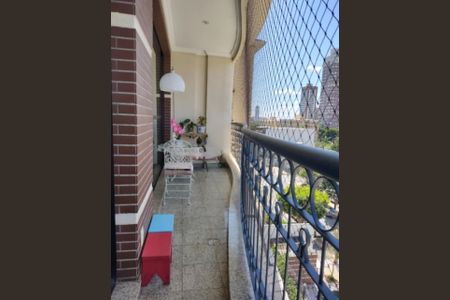 Apartamento à venda com 102m², 2 quartos e 3 vagas Apartamento à venda com 102m², 2 quartos e 3 vagasFoto 03