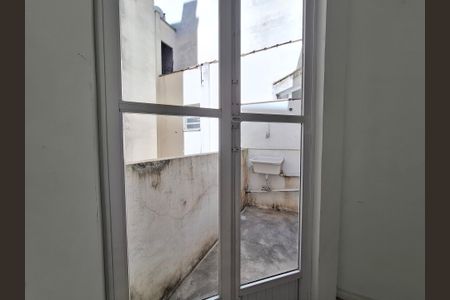 Apartamento à venda com 32m², 1 quarto e sem vaga Apartamento à venda com 32m², 1 quarto e sem vagaÁrea de serviço