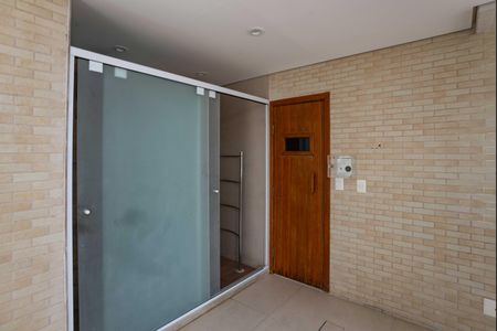 Apartamento à venda com 366m², 4 quartos e 5 vagas Apartamento à venda com 366m², 4 quartos e 5 vagasÁrea Comum - Sauna