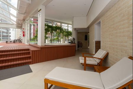 Apartamento à venda com 366m², 4 quartos e 5 vagas Apartamento à venda com 366m², 4 quartos e 5 vagasÁrea Comum - Sauna