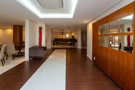 Apartamento à venda com 366m², 4 quartos e 5 vagas Apartamento à venda com 366m², 4 quartos e 5 vagasÁrea Comum - Salão de Festas
