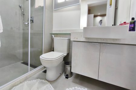 Apartamento à venda com 98m², 2 quartos e 2 vagas Apartamento à venda com 98m², 2 quartos e 2 vagasBanheiro Suíte