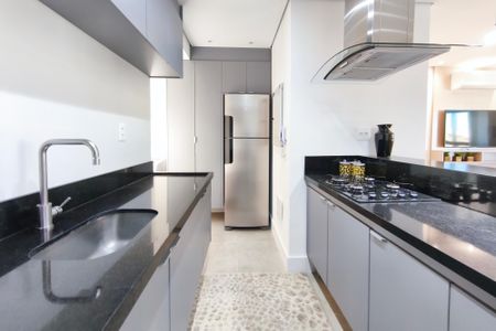 Apartamento à venda com 98m², 2 quartos e 2 vagas Apartamento à venda com 98m², 2 quartos e 2 vagasCozinha