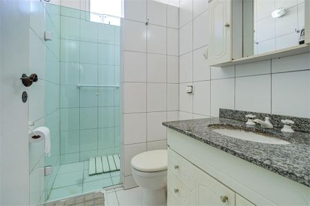 Casa à venda com 341m², 5 quartos e 3 vagas
