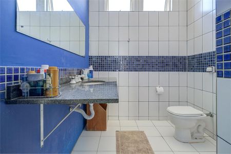 Casa à venda com 341m², 5 quartos e 3 vagas